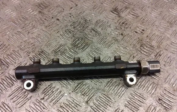 Chevrolet Captiva Fuel main line pipe R9144Z300A