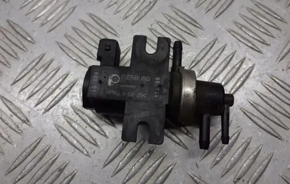 Audi A3 S3 8L Vacuum valve 1H0906627