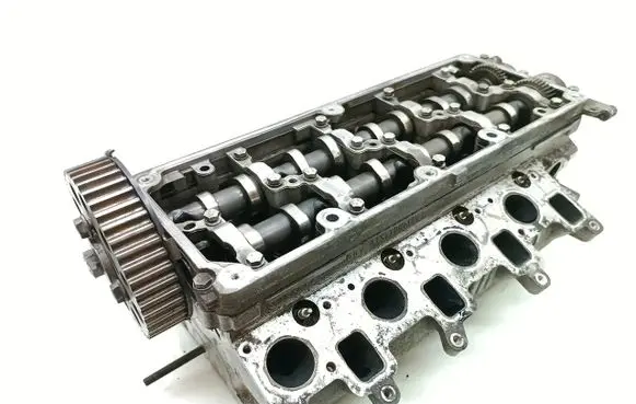Volkswagen Caddy Engine head 03L103373A 03L103286A