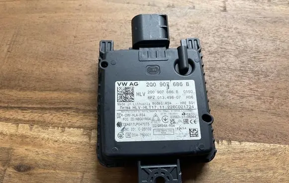 Volkswagen PASSAT B8 Distronic sensor radar 2Q0907686B 6PZ01349807