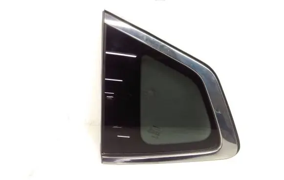 Nissan X-Trail T32 Rear side window