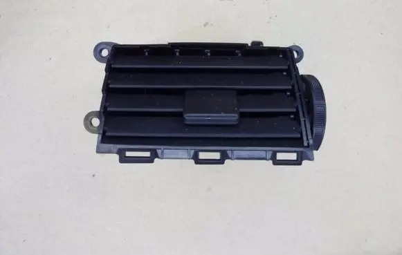 Mazda 6 Rear air vent grill GS1EGM931 I641