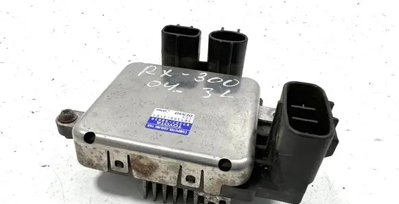Lexus RX 300 Fan control module 8925748020 4993003181