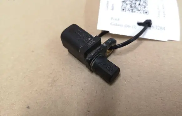 Ford Galaxy ABS rear brake sensor 3M5T2B372BC 10071161023