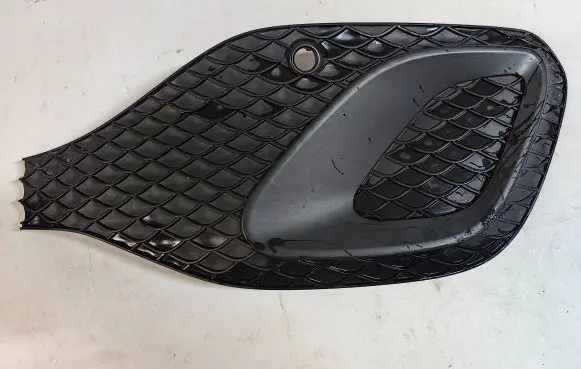 Mercedes-Benz GLA H247 Front bumper lower grill A2478850804