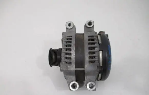 Jeep Grand Cherokee Generator/alternator P04801835AB