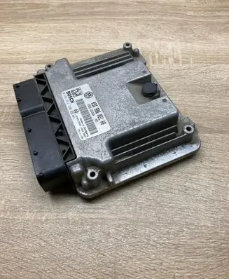 Volkswagen Caddy Engine control unit/module ECU 03G906021AQ 0281012390