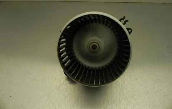 Renault Captur Heater fan/blower 5R5833500 I7588