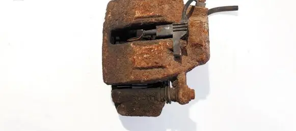 Mercedes-Benz C W203 Front brake caliper