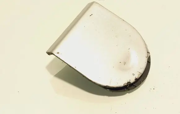 Opel Zafira A Front tow hook cap/cover 90580633