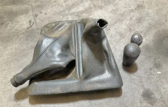 Gear lever shifter trim leather/knob