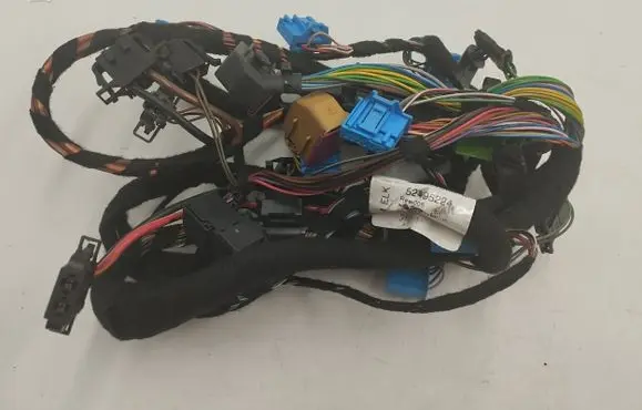 Volkswagen Touareg I Other wiring loom 52495224 3183