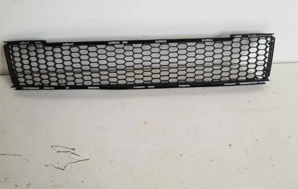 Fiat 500 Quarter panel pressure vent 735425618