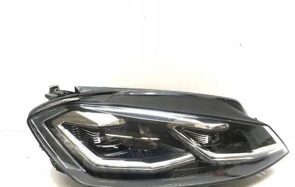 Volkswagen Golf VII Headlight/headlamp
