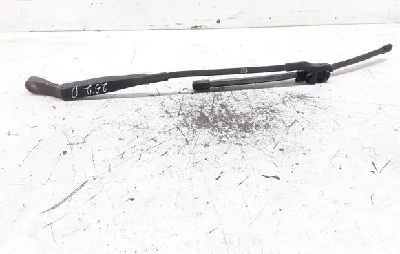 Volkswagen PASSAT B5.5 Windshield/front glass wiper blade 