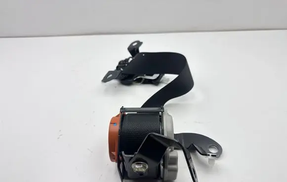 Toyota Prius+ (ZVW40) Roof seat belt 1075389 T5201
