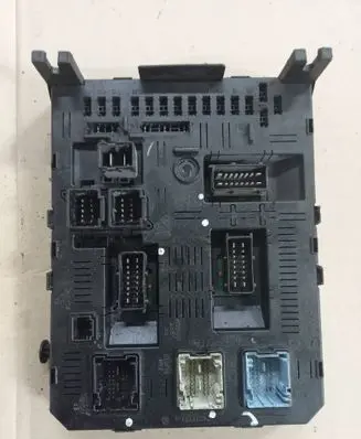Citroen C5 Comfort/convenience module 9661940180