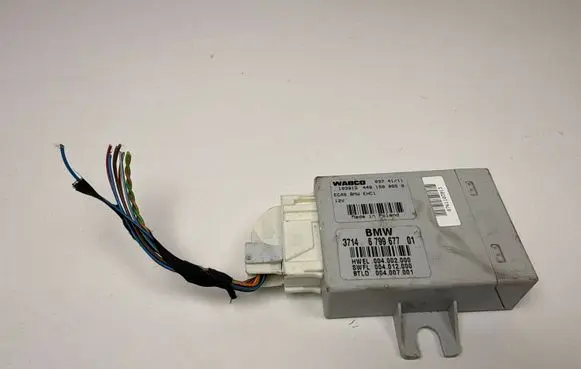 BMW 5 F10 F11 Air suspension control unit module (rear) 004002000