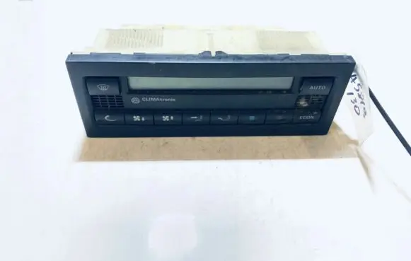 Volkswagen PASSAT B5 Climate control unit
