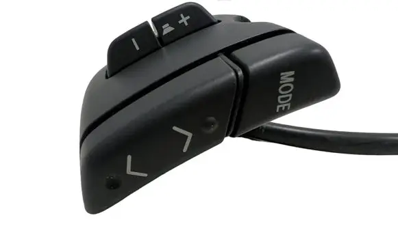 Toyota Yaris Steering wheel buttons/switches 842470D010