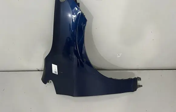 BMW 2 Active Tourer U06 Fender 8737136