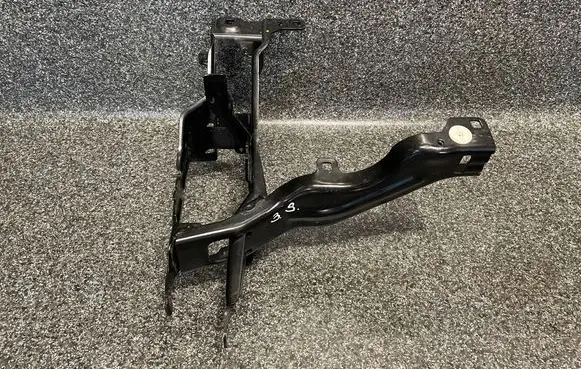 BMW X5 G05 Headlight/headlamp mounting bracket 17521610 1374090801
