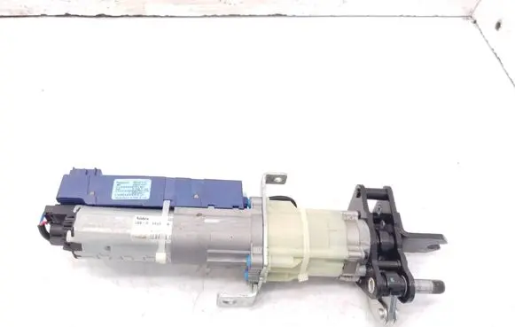 Volkswagen PASSAT B7 Tailgate hydraulic pump motor 3C9827384J E5100180E