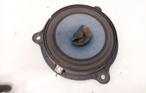 Nissan X-Trail T30 Front door speaker 28156CR000