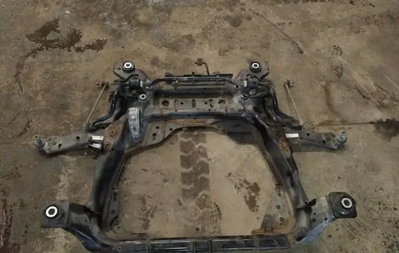 Land Rover Discovery Sport Front subframe NOCODE