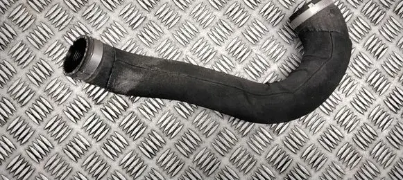 Intercooler hose/pipe
