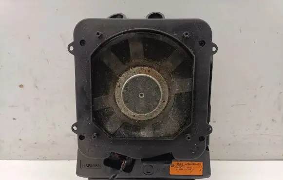 BMW 2 F45 Subwoofer speaker 9256349