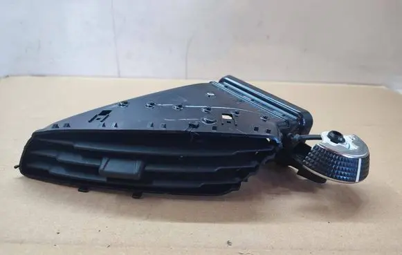 Ford Kuga II Dash center air vent grill 07465000