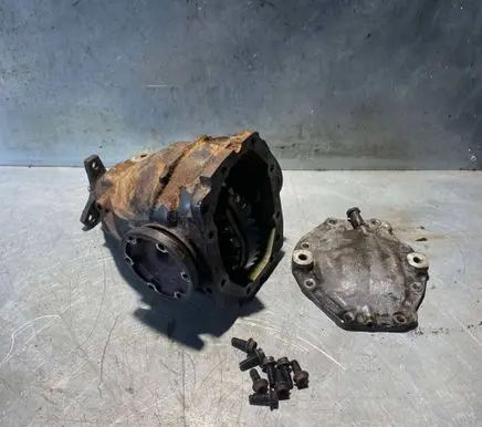 Mercedes-Benz C AMG W202 Rear differential R1243513008