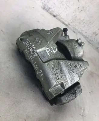 Nissan Juke II F16 Front brake caliper