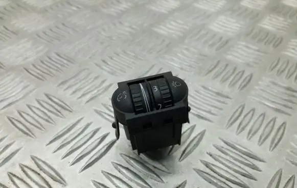 Volkswagen Golf V Headlight level height control switch 1K0941333A