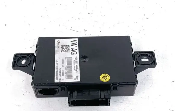 Audi A6 S6 C7 4G Gateway control module 4G0907468AC