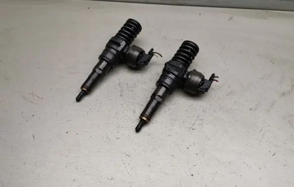 Fuel injectors set