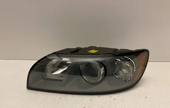Volvo S40 Headlight/headlamp 30698885 0301198203
