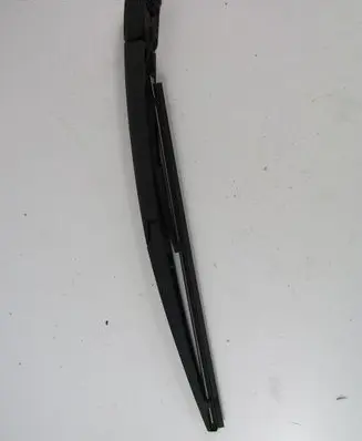 Toyota Avensis Verso Front wiper blade arm 