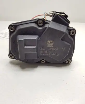 BMW 5 F10 F11 Engine shut-off valve 1354 781075202 10378517