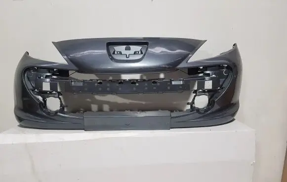 Peugeot 207 Front bumper 9654356877