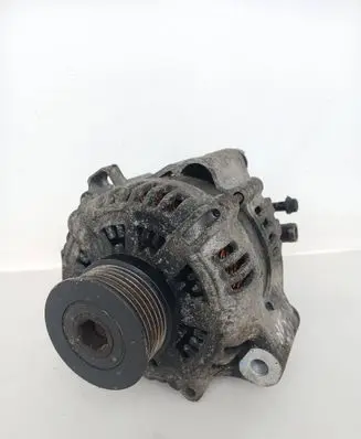 KIA Carens I Generator/alternator 3730027021 021319262