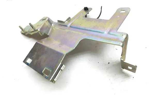 Nissan X-Trail T32 Other engine bay part