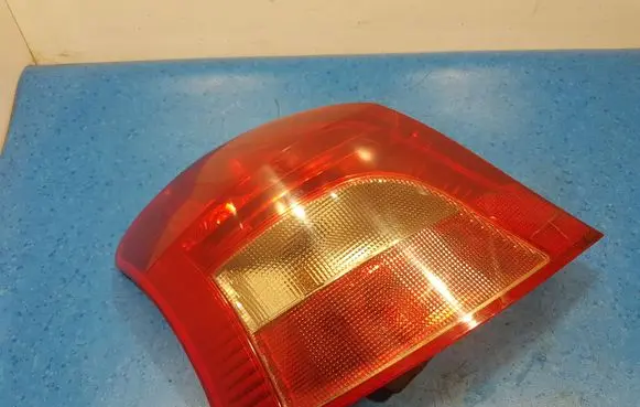 Toyota Yaris Rear/tail lights