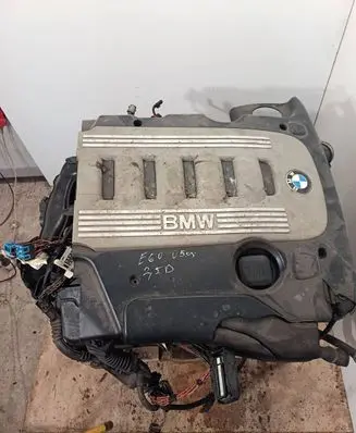 BMW 5 E60 E61 Engine