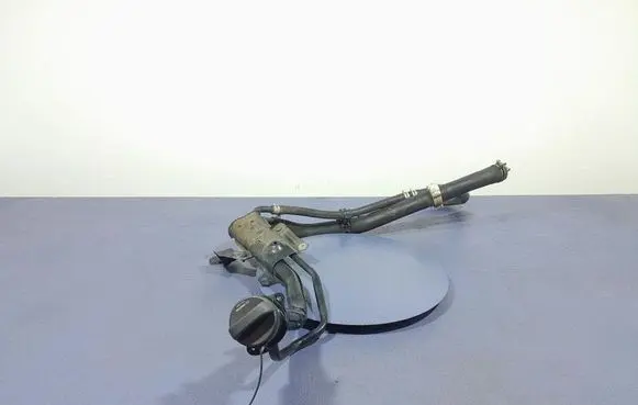 Mazda CX-3 Fuel tank filler neck pipe 