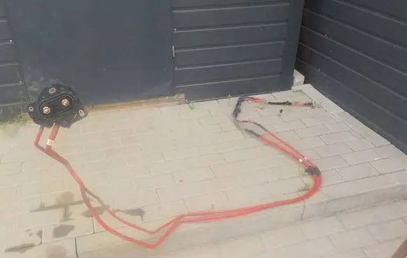 Jaguar XF X250 Positive cable (battery) 08899777