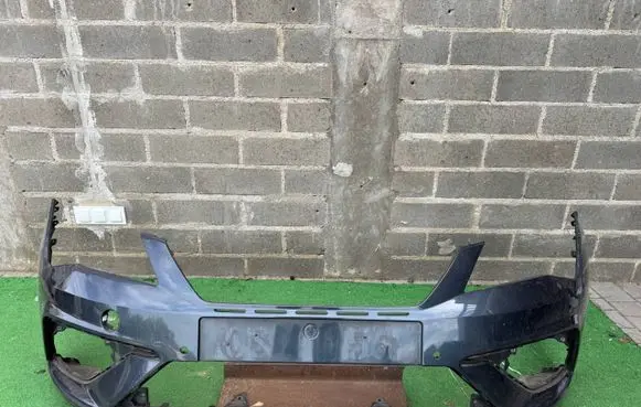 Seat Leon (5F) Front bumper 