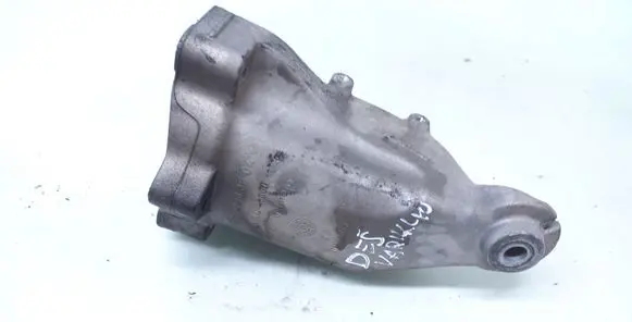 Mercedes-Benz CLS C218 X218 Engine mounting bracket A6512233504