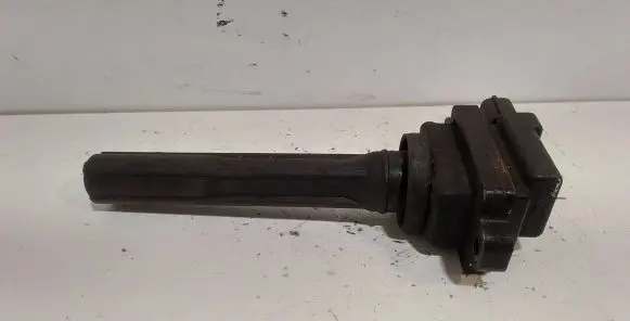 Suzuki Grand Vitara I High voltage ignition coil 3341077E2